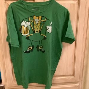 Irish Vintage style Solid Threads T-shirt perfect for Saint Patrick’s Day 🍀